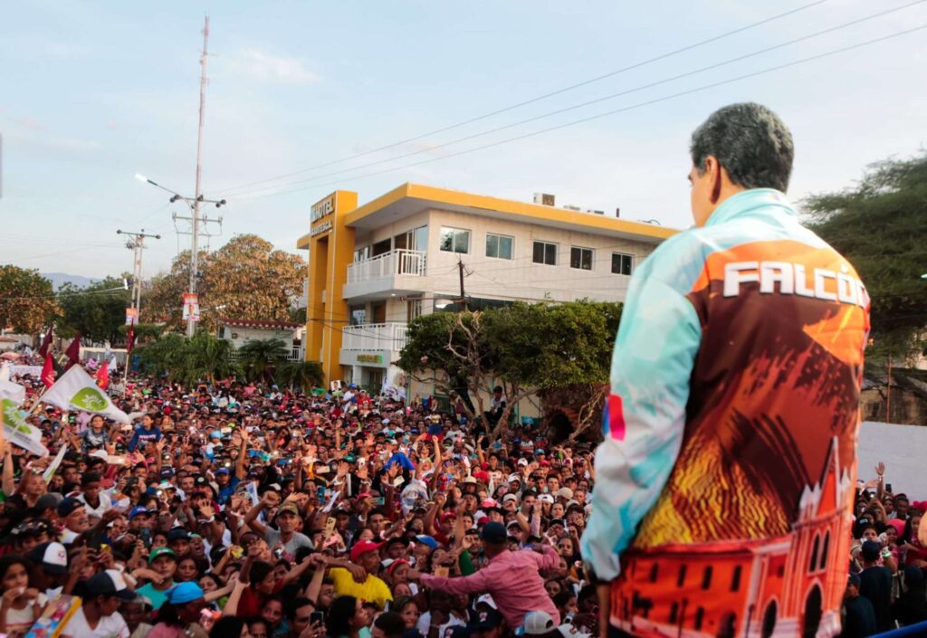 Maduro arranca ofensiva de cierre de campaña “de Coro a Miraflores”
