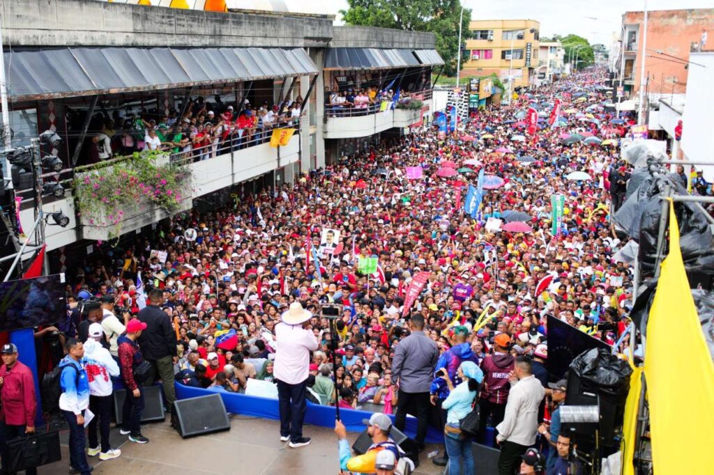 Maduro en Acarigua: 1x10x7 es el arma atómica para ganar el 28J