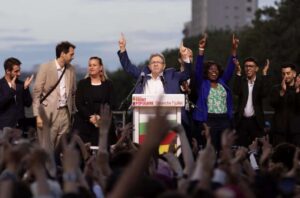 Maduro felicita al Nuevo Frente Popular por su victoria en Francia