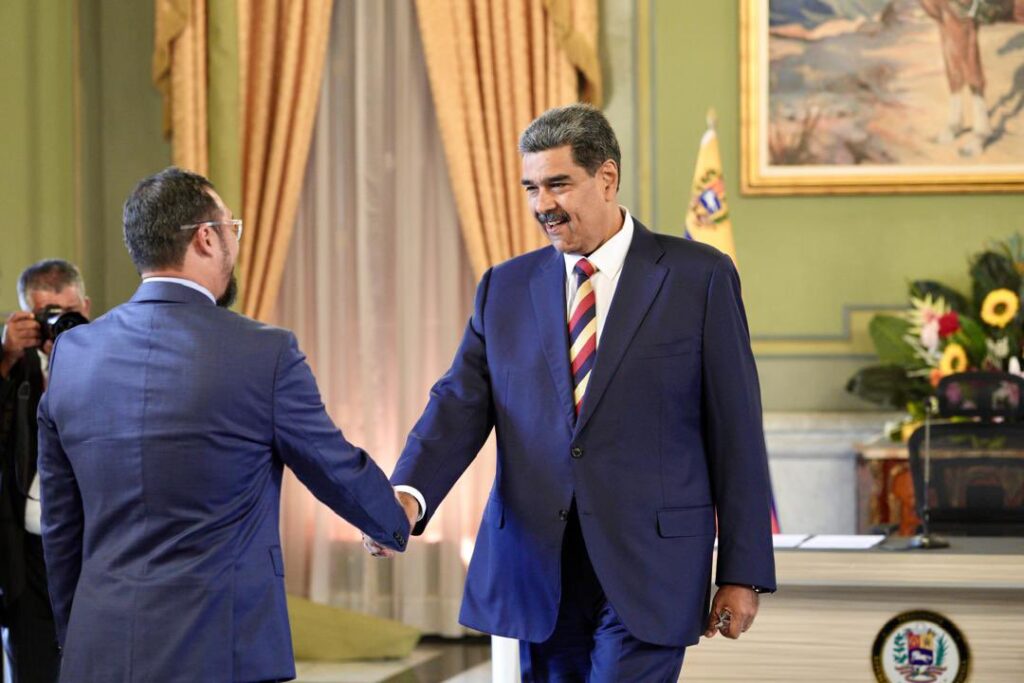 "Está llegando a Venezuela una lluvia de inversiones en petróleo y gas"