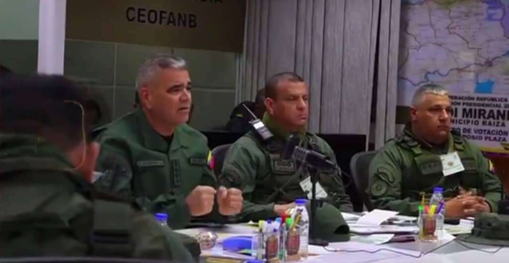 Padrino López afina detalles de la Operación República