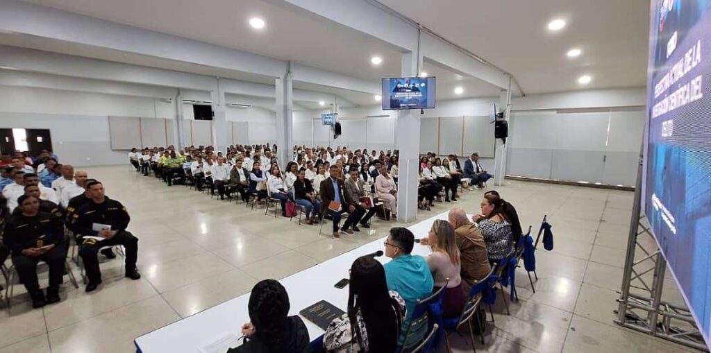 UNES ofreció foro a funcionarios sobre Investigación Científica del Delito