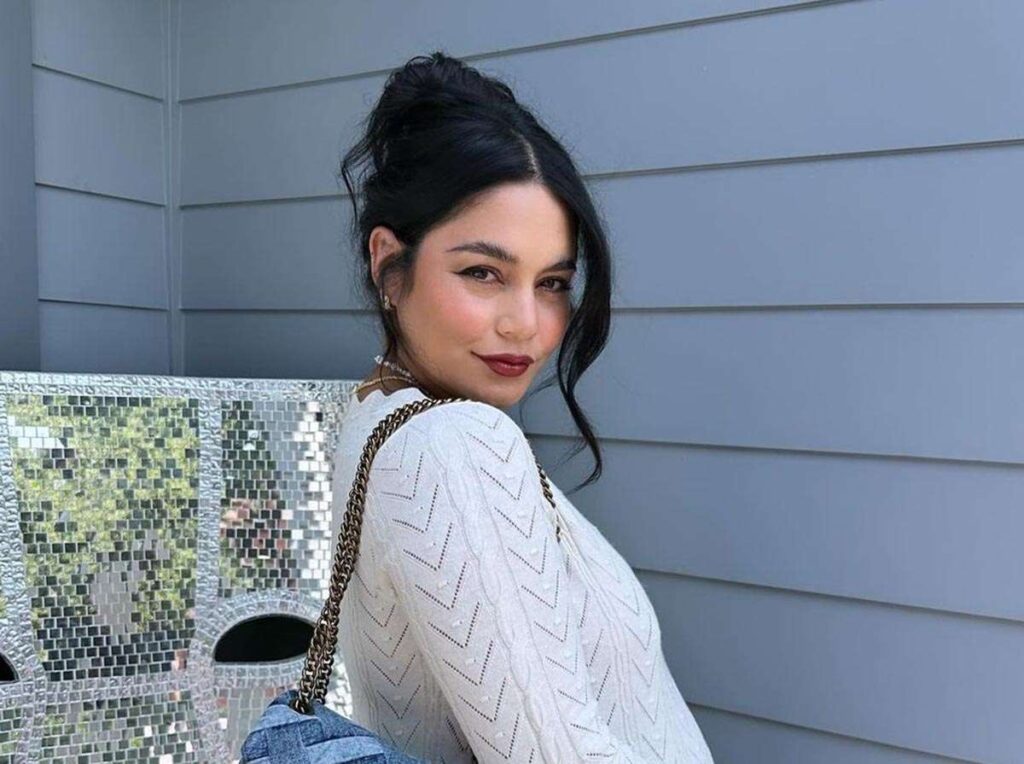 Vanessa Hudgens se convirtió en madre por primera vez