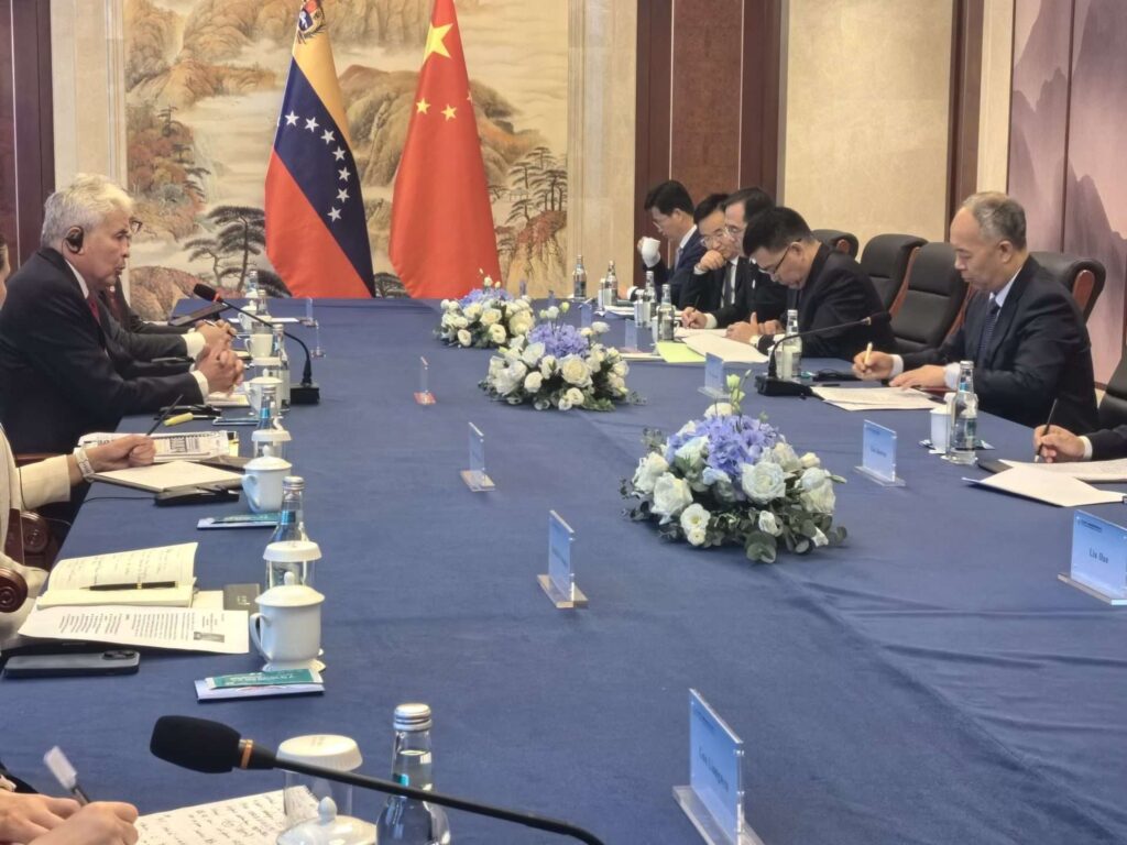 Venezuela firma protocolos fitosanitarios para exportar cacao a China