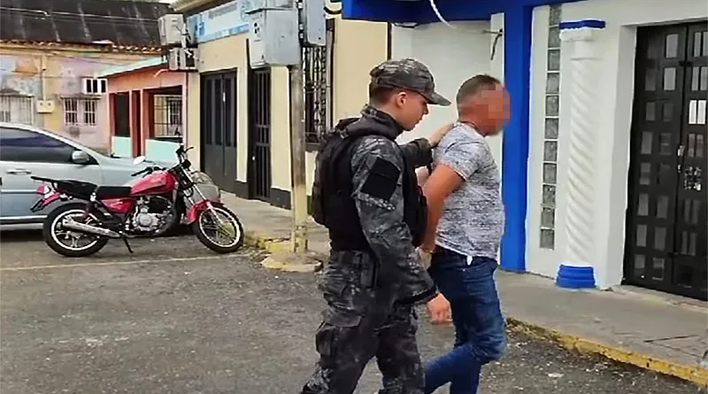 Profesor en Zulia exigía a sus alumnos 300 dólares para pasar la materia