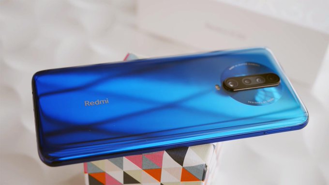 Conoce la edad recomendada para dar a un niño su primer celular