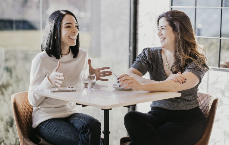 Daniela Goicoechea y Marjori Haddad se unieron en un podcast para hablar sobre mercadeo