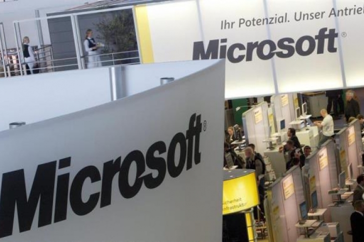 Wall Street cerró en rojo tras fallo informático global