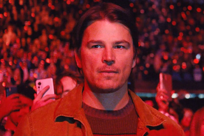 La trampa (2024), crítica - Un divertido disparate dedicado a los fans más indulgentes de M. Night Shyamalan que siguen celebrando sus comedias involuntarias