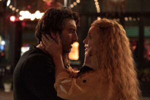 El drama con Blake Lively, Ryan Reynolds y el director de 'Romper el círculo', el éxito romántico que se estrena acompañado de malos rollos