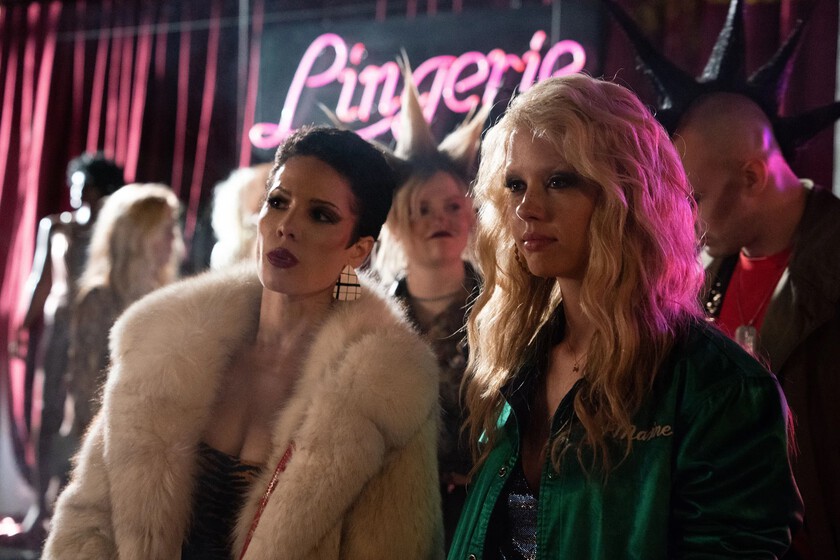 MaXXXine (2024) opinión - Sangre, videoclubs y luces de neón para reafirmar a Ti West como uno de los grandes referentes del terror de nuestro tiempo