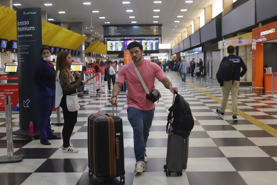 Brasil endurece reglas migratorias tras convertirse en ruta ilegal a EEUU y Canadá