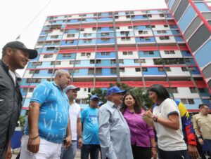 Avanza recuperación integral de los bloques del 23 de Enero