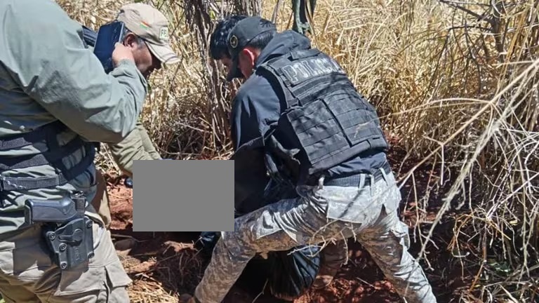 Una adolescente asesinó a niña de 8 años para "ritual satánico"