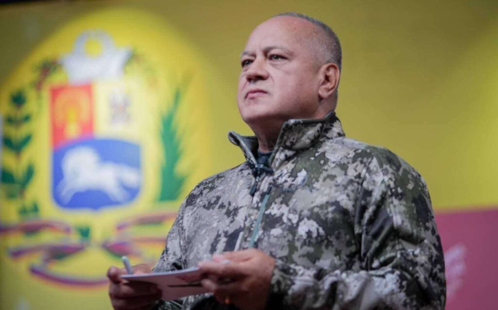 Cabello: María Corina Machado ofreció a Musk yacimientos minerales