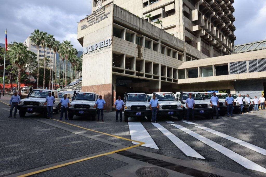 Corpoelec refuerza flota vehicular para brindar mejor servicio