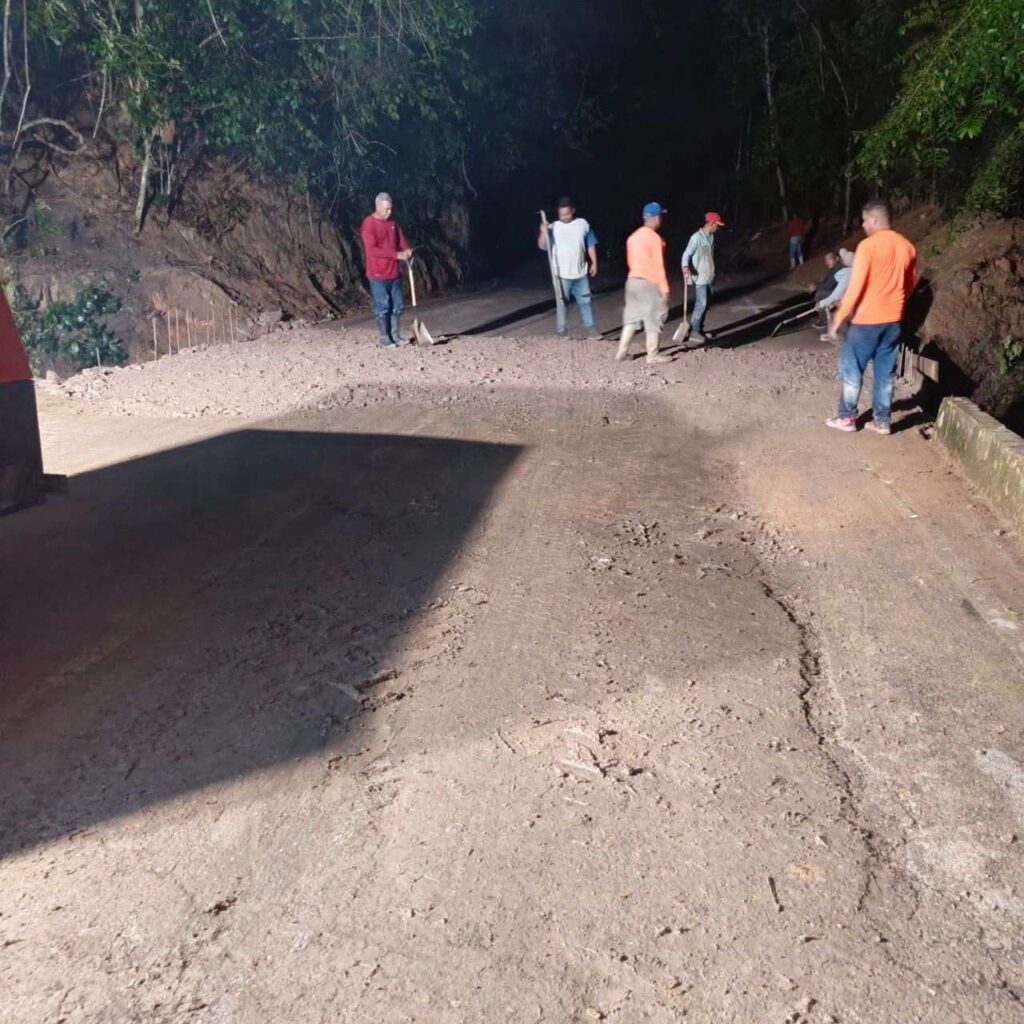 Culminan trabajos de rehabilitación en la carretera de Ocumare