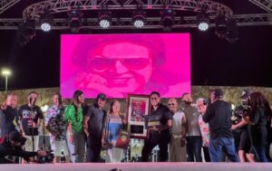 El cantante venezolano Joseph Amado recibe “La Llave de la ciudad de Ponce”