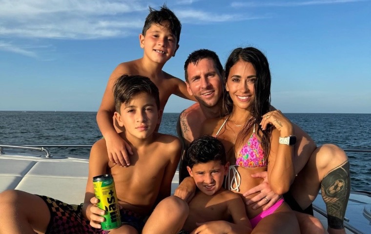 Messi y su familia disfrutan de sus vacaciones a bordo de un lujoso yate