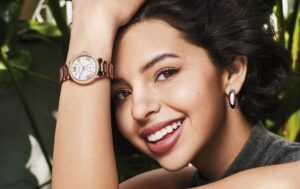 Ángela Aguilar es el nuevo rostro de esta lujosa marca