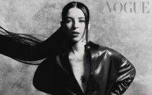 Young Miko conquista la portada de Vogue México y Latinoamérica
