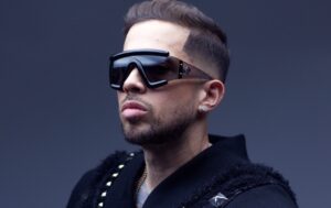 un remake de su éxito "Cali Kush"