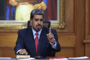 Maduro a EEUU: si respetan a Venezuela habrá nuevos diálogos