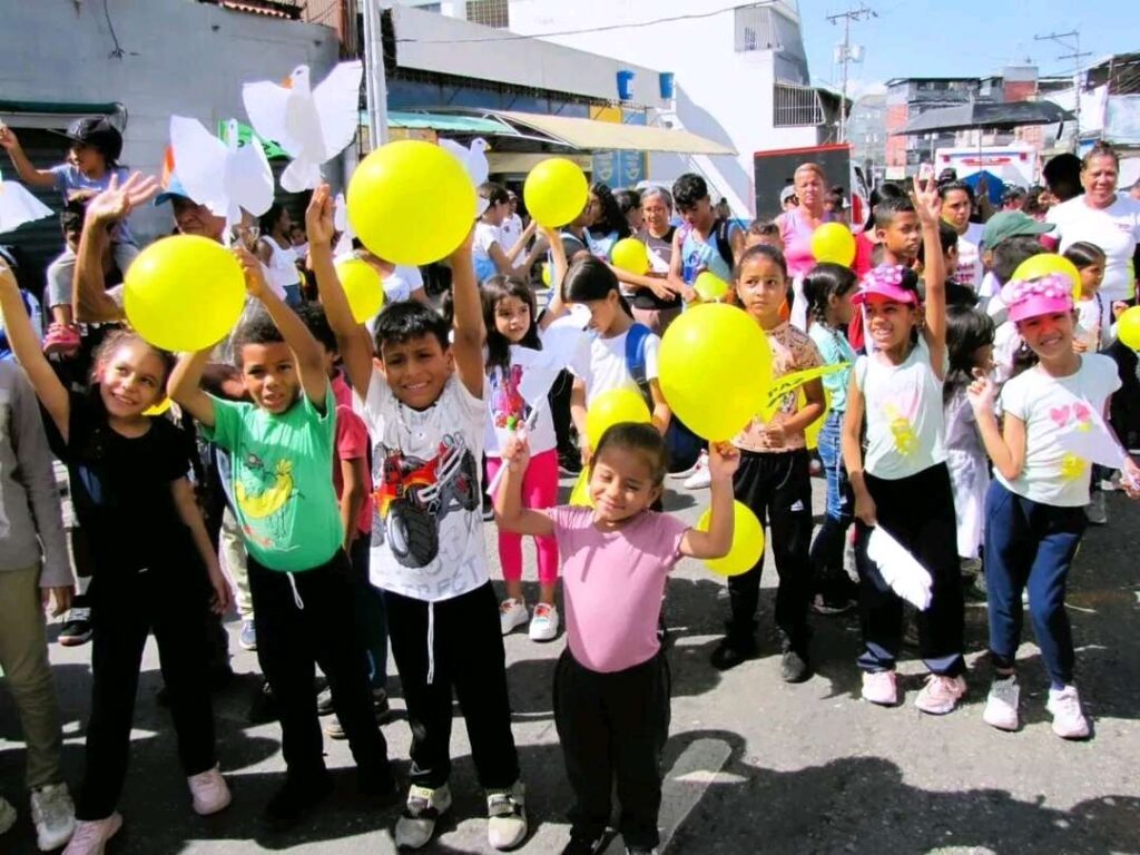 Más de 7 mil niños mirandinos disfrutarán del plan escuelas abiertas