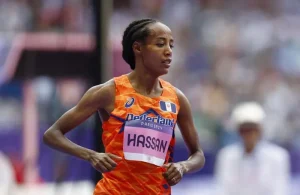 Hassan pasa a la final de 5.000 m en el inicio de su tríptico olímpico