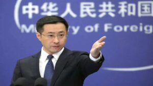 China llama a respetar la elección del pueblo venezolano