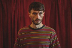 "Explorad lo incómodo". Richard Gadd implora desde los Emmy que los streamers tomen riesgos si quieren tener más éxitos como 'Mi reno de peluche'