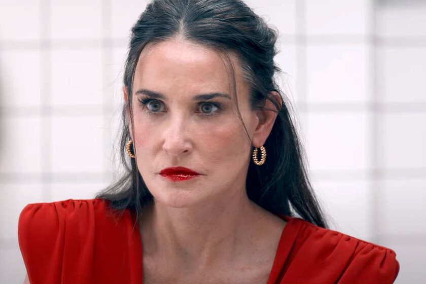 "¿Por qué no podía ganar lo mismo?". Demi Moore habla sobre los ataques tras cobrar 12,5 millones de dólares 'Striptease' y las comparaciones salariales con Bruce Willis