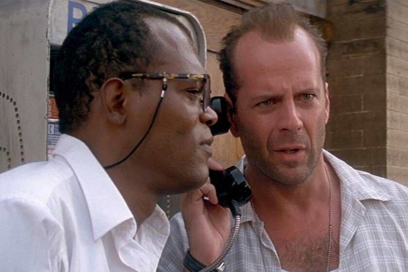 Bruce Willis protagonizó una cinta de acción a la que el FBI le siguió la pista, y todo gracias al ingenio de su escritor