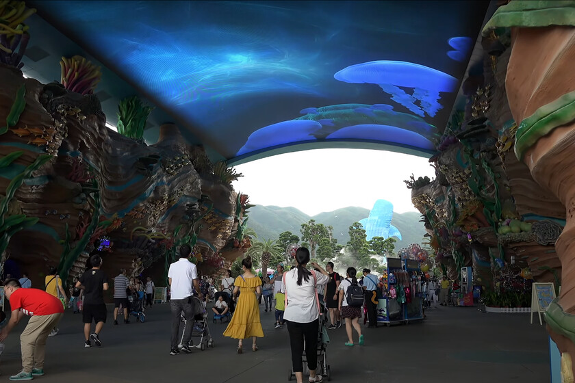 Hay un parque de atracciones que no es de Disney ni de Universal entre los diez más populares del mundo. Y está lleno de récords