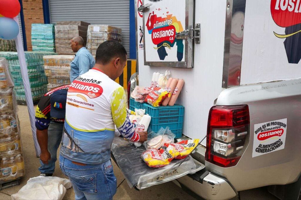 300 comerciantes en Zulia beneficiados con plan de bodegas populares