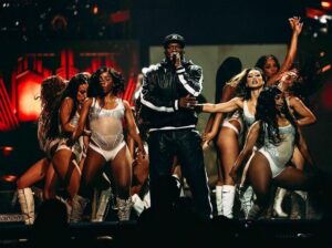 50 Cent y Netflix preparan docuserie sobre el rapero "Diddy"