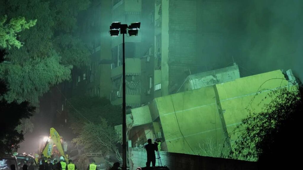 Ataque de Israel a sede de Hezbolá eleva tensiones al máximo