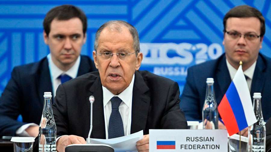 BRICS alista sistema de pago alternativo al euro y al dólar