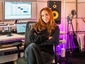 Bere Gonzalo realiza sus metas en la música diariamente