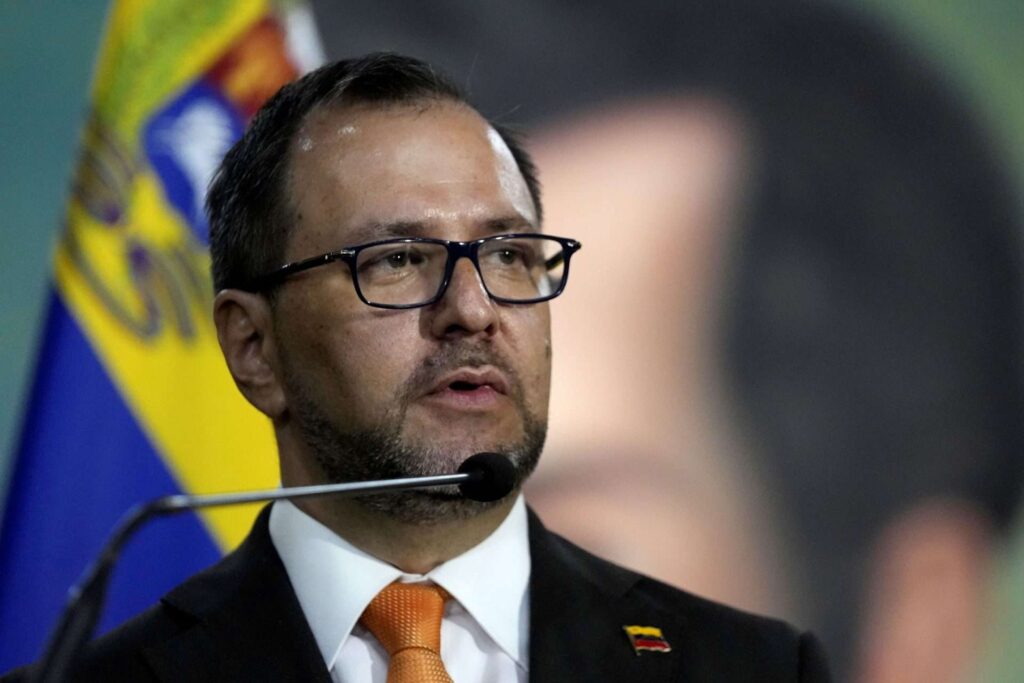 Canciller rechaza declaraciones gringas en defensa de González Urrutia