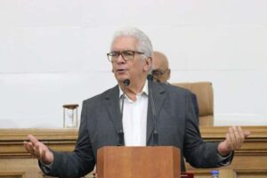 Comisión de Política Exterior insta al Ejecutivo a la ruptura con España