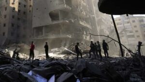Continúa bombardeo israelí al sur de Beirut