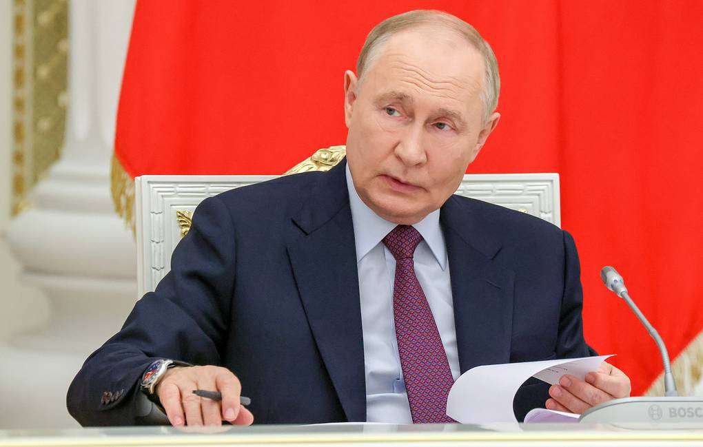 Contribución del bloque BRICS a la economía mundial supera a la del G7, afirma Putin