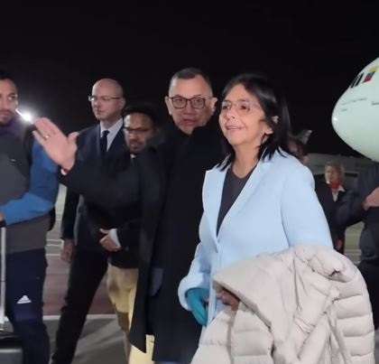 Delcy Rodríguez llega a Moscú para participar en Semana Rusa de la Energía