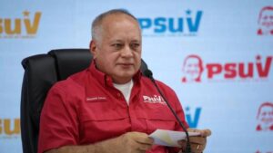 "Edmundo González salió huyendo de María Corina Machado, nadie lo obligó"