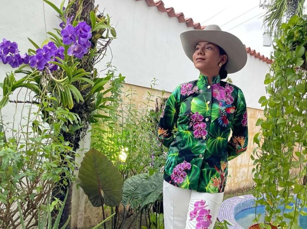 Emily Galaviz iniciará en octubre su primera gira nacional