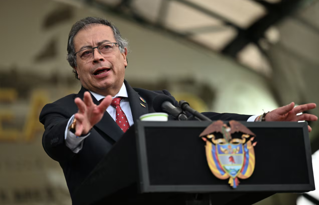 Gobierno de Colombia anuncia fin de conversaciones de paz con ELN