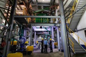 Sector industrial utiliza el 40% de su capacidad instalada y su objetivo es abastecer al país