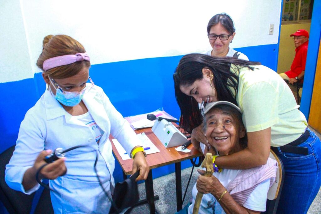 Jornada integral atendió a más de 600 abuelos en Turmero