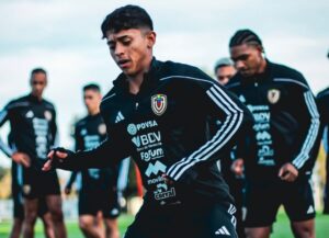 La Vinotinto va con todo 'contra viento y marea' mañana en La Paz